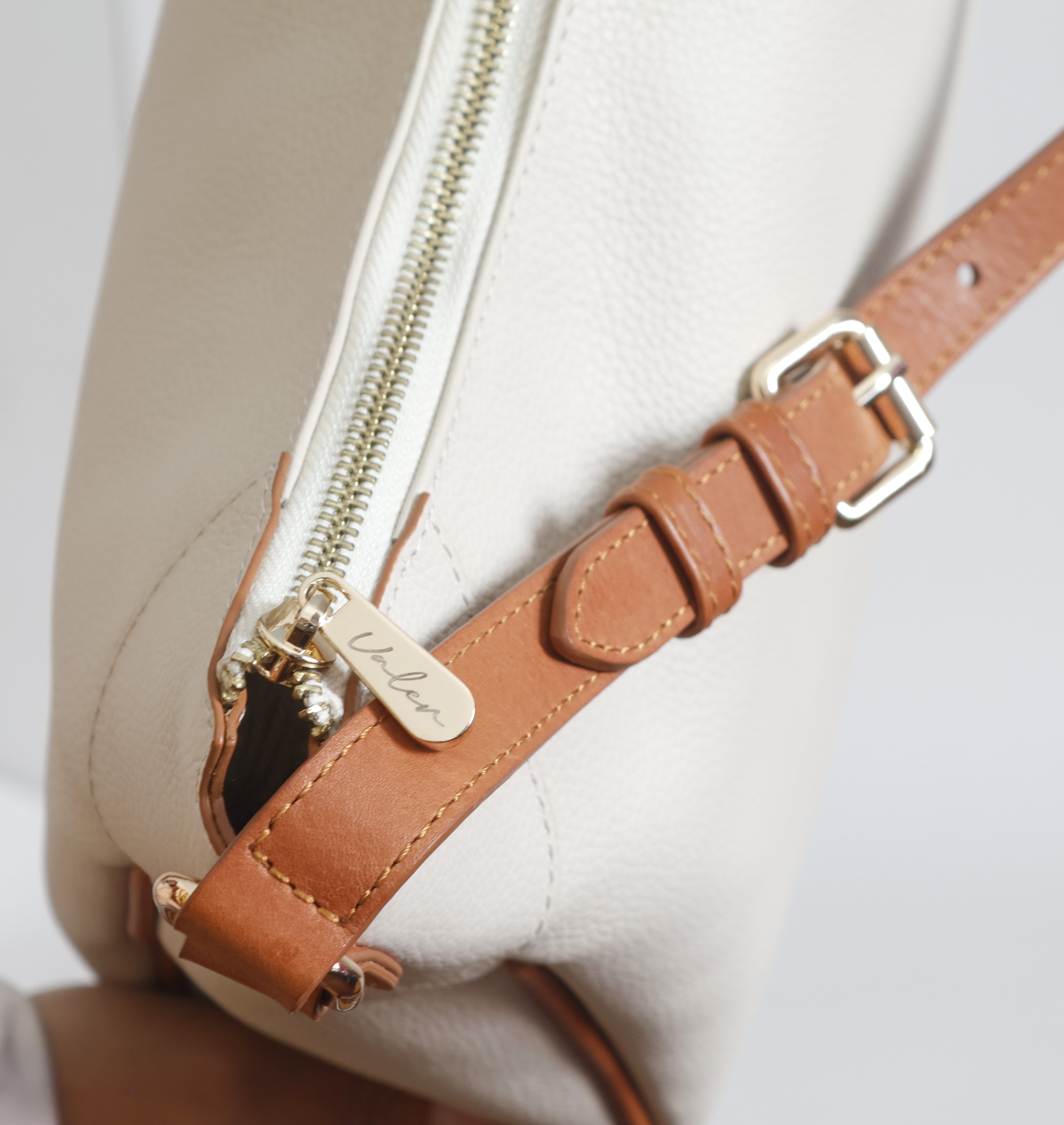 CARTERA HOBO BAG AMARA